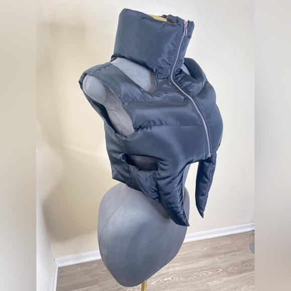 Black Crop Top women’s Vest - Picture 12 of 14